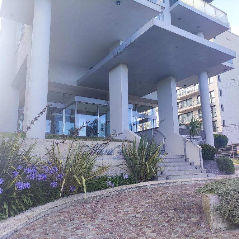 Excelente Vista al Golf y al Mar - Apartamento de 2 dormitorios - 9