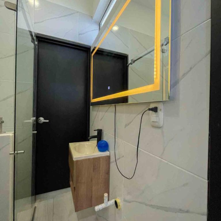 Rio-ApartaHotel-Lagos - Twin Room with Shared Bathroom - 7