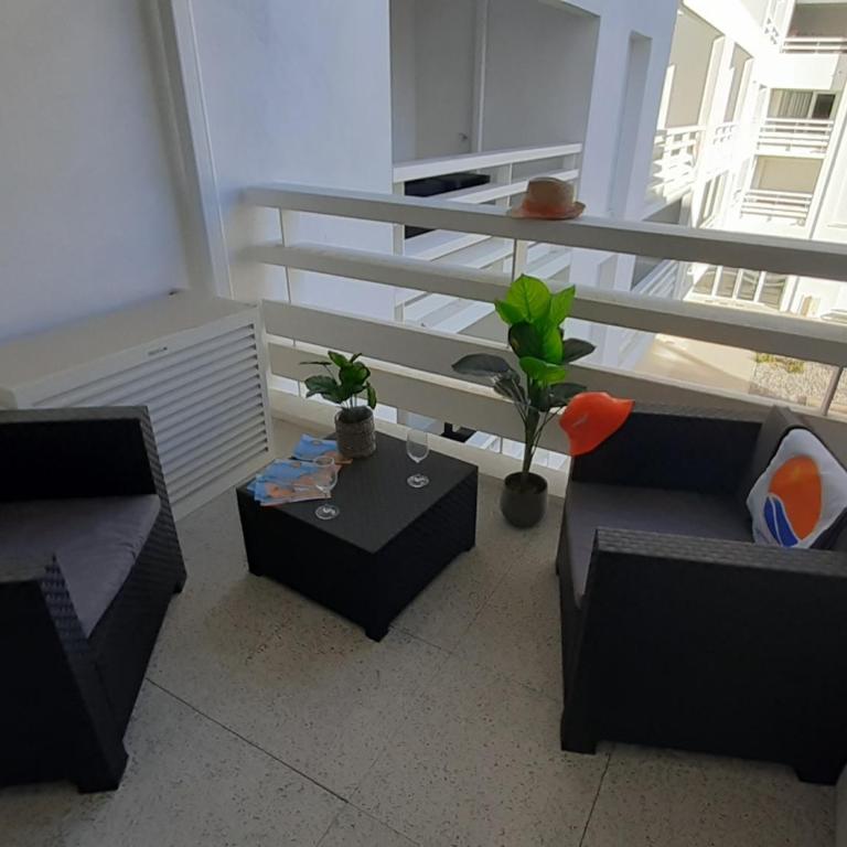 Beau T2 climatisé, 2ème étage, 4 pers, parking privé - FR-1-727-15 - Appartement - 4