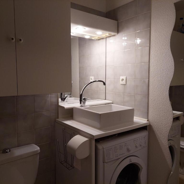 Brides-les-Bains : Studio 4 pers, balcon Ouest, parking, animaux admis - Studio - 3