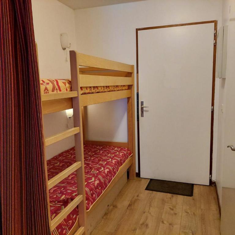 Brides-les-Bains : Studio 4 pers, balcon Ouest, parking, animaux admis - Studio - 7