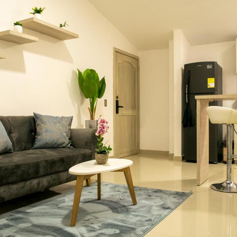 Sur de Cali en el Limonar - Two-Bedroom Apartment - 1