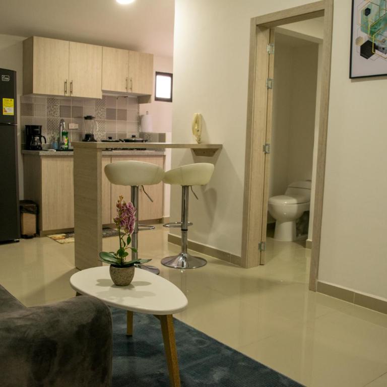 Sur de Cali en el Limonar - Two-Bedroom Apartment - 2