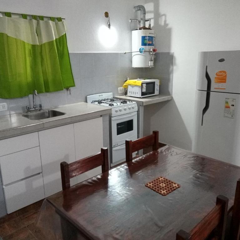 La Estrella 2 - One-Bedroom Apartment - 4