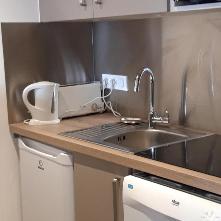Appartement rénové 6 pers · Balcon · WiFi gratuit - FR-1-346-558 - Appartement - 4