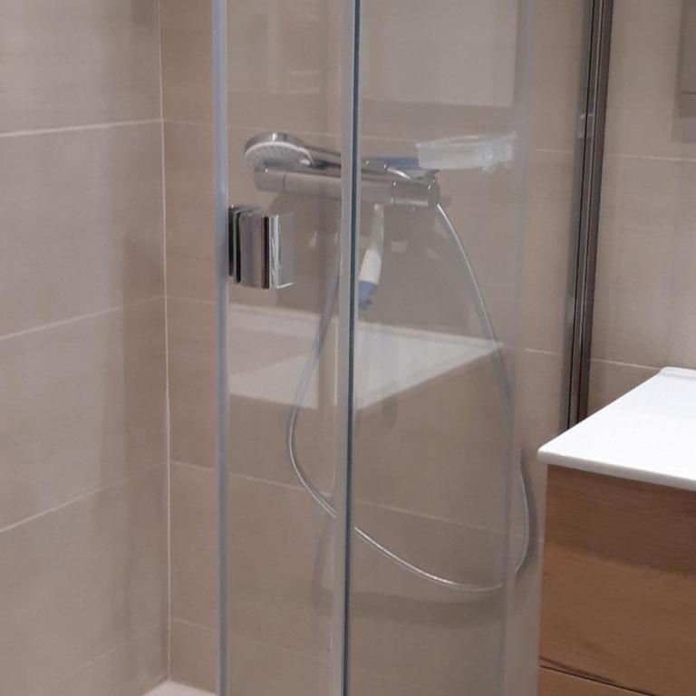 Appartement rénové 6 pers · Balcon · WiFi gratuit - FR-1-346-558 - Appartement - 7