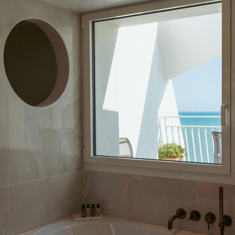 Hôtel La Plage 5 étoiles La Grande Motte - Suite avec Terrasse - 4