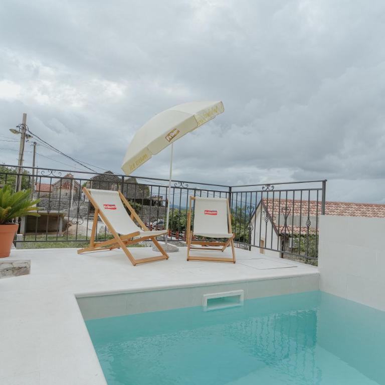 Casa di Pietra - Three-Bedroom House - 24