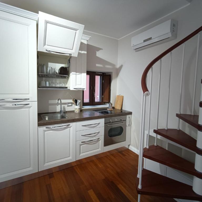 Cortile dei Sogni - Three-Bedroom Apartment - 9