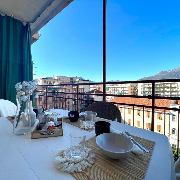 [150mt dal Mare] Monolocale in Centro con Vista Aperta, Wi-Fi e A/C - Monolocale con Balcone - 22