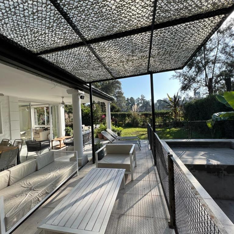 Alquiler temporario Yerba Buena - Country del Golf - Four-Bedroom House - 43