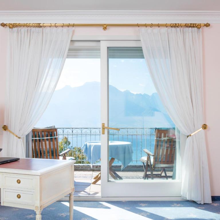 Hotel Victoria Glion - Junior Suite mit Seeblick - 2