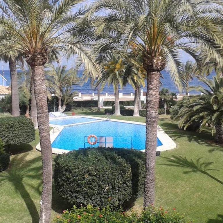 Apartamento Primera Linea de Playa. DENIA - Two-Bedroom Apartment - 21