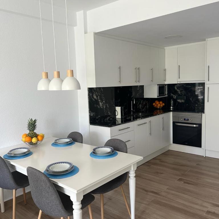 Apartamento Serenity by the Sea II, Altos de Campoamor, 2 bedrooms, balcony , terrace , tennis court and beautiful swimming pool - Apartamento de 2 dormitorios - 4
