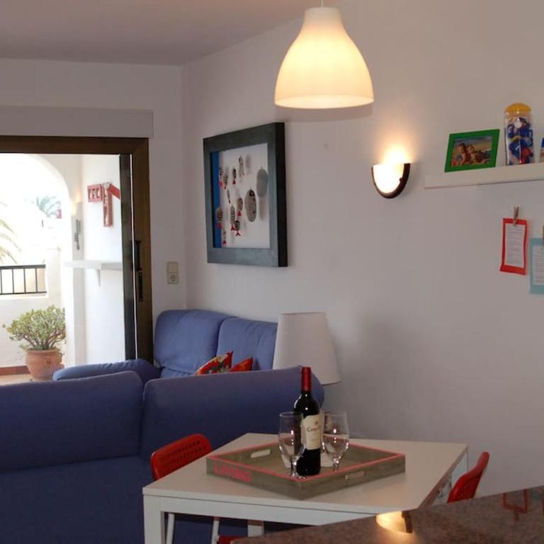 Apartamento Primera Linea de Playa. DENIA - Two-Bedroom Apartment - 47
