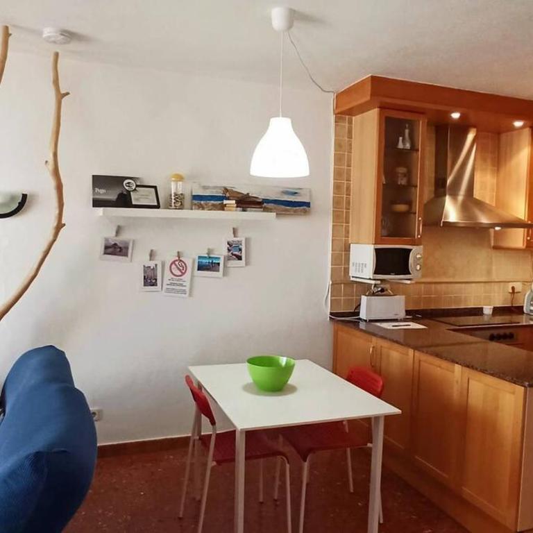 Apartamento Primera Linea de Playa. DENIA - Two-Bedroom Apartment - 52