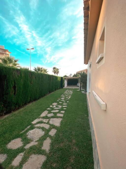 Impresionante Villa con piscina climatizada - OLIVA NOVA - Villa de 2 dormitorios - 18