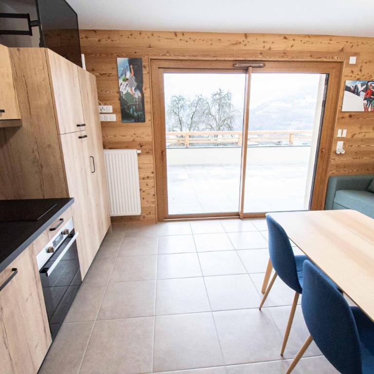 Dans résidence neuve LE SNOW ROC sur les pistes, grand studio cosy 5 pers avec terrasse panoramique, SAUNA, WIFI - Appartement 1 Chambre - 5