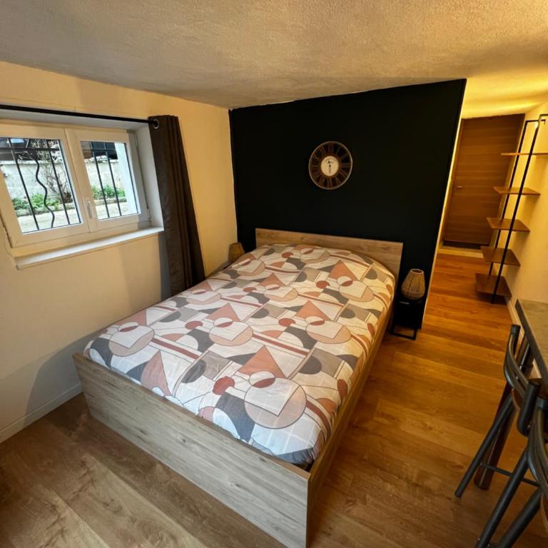 Maison chaleureuse avec jardin - Maison 4 Chambres - 17