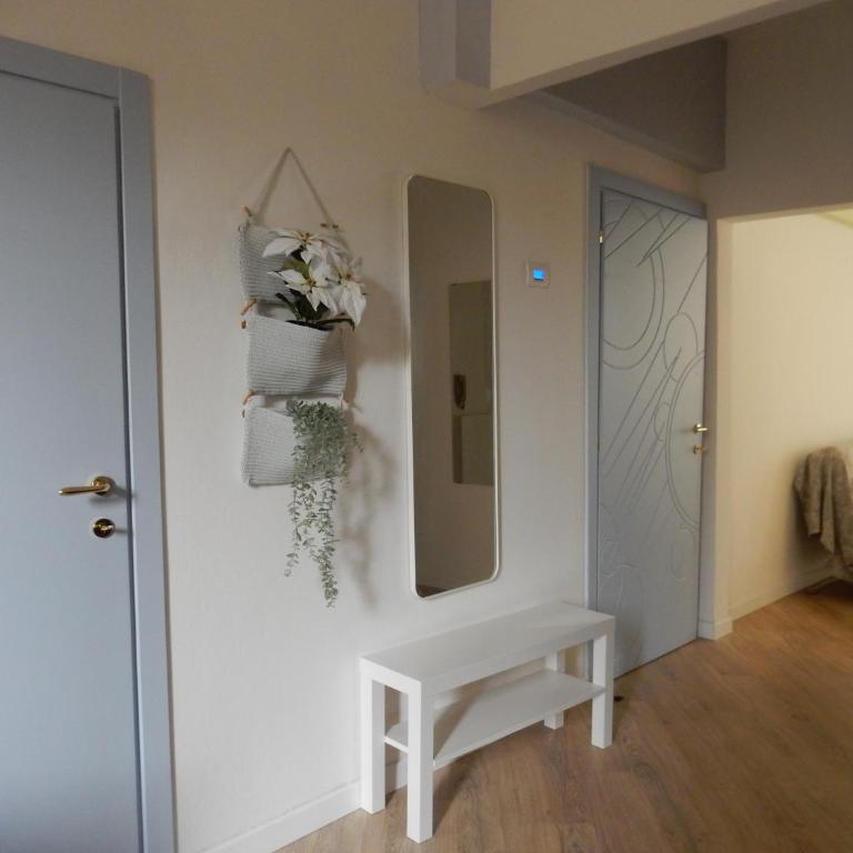 Michelangelo Home - Appartamento con 2 Camere da Letto - 1