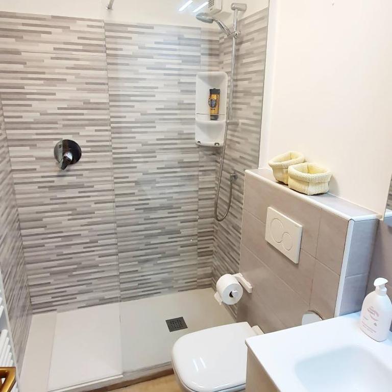 Appartamento Pampeago 10 - Appartamento con 2 Camere da Letto - 4