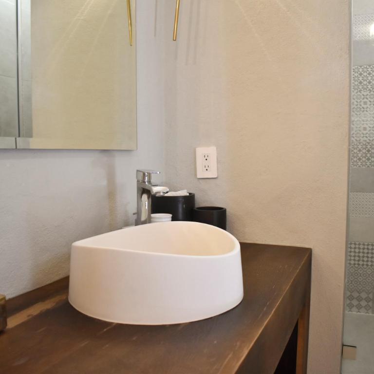 Mansion San Miguel - Habitación Doble Estándar con ventilador - 9