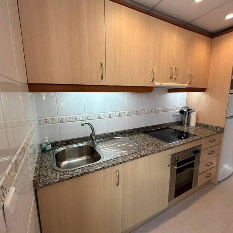 Casa Miro - Three-Bedroom House - 12