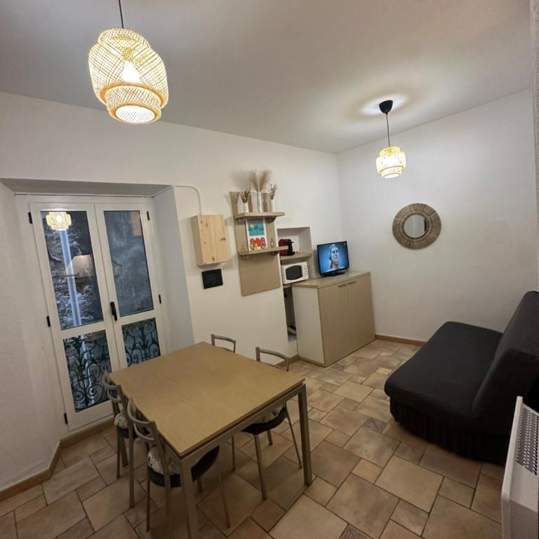 Capodanna, à deux pas des plages au cœur de la vieille ville - Apartamento de 1 dormitorio - 3