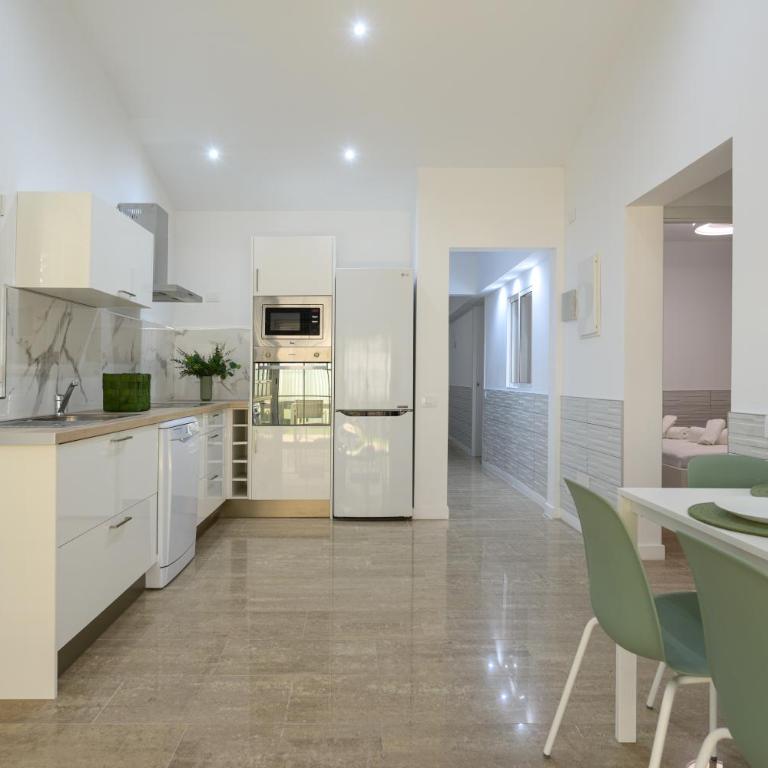 Beachside hideaway Gran Canaria - Three-Bedroom House - 9