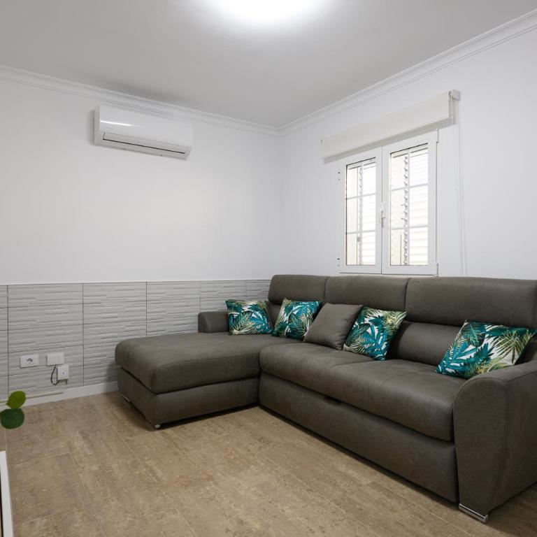 Beachside hideaway Gran Canaria - Three-Bedroom House - 15
