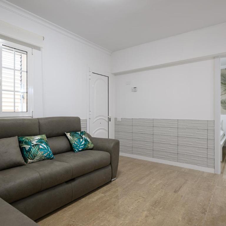 Beachside hideaway Gran Canaria - Three-Bedroom House - 16