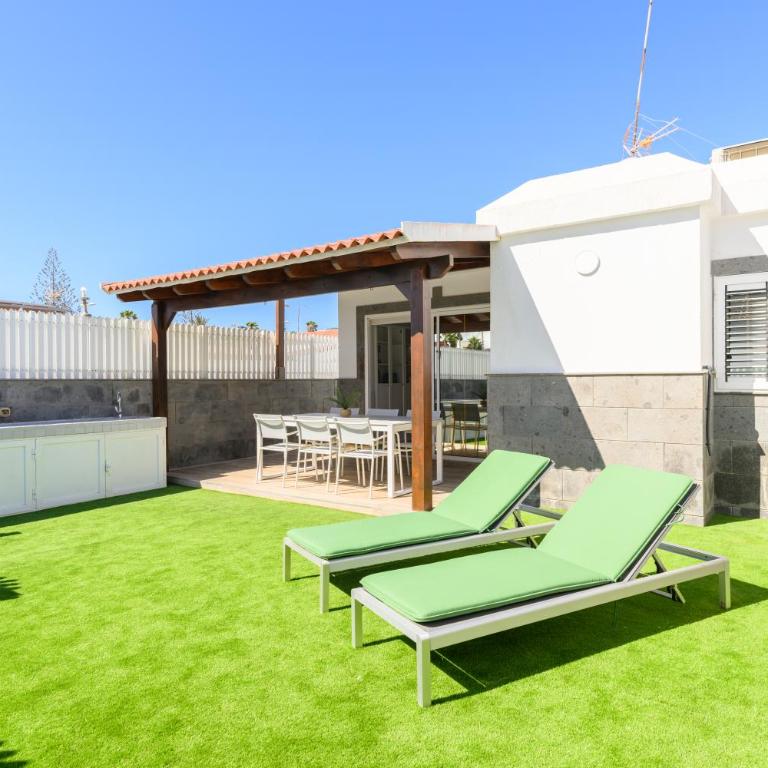 Beachside hideaway Gran Canaria - Three-Bedroom House - 1