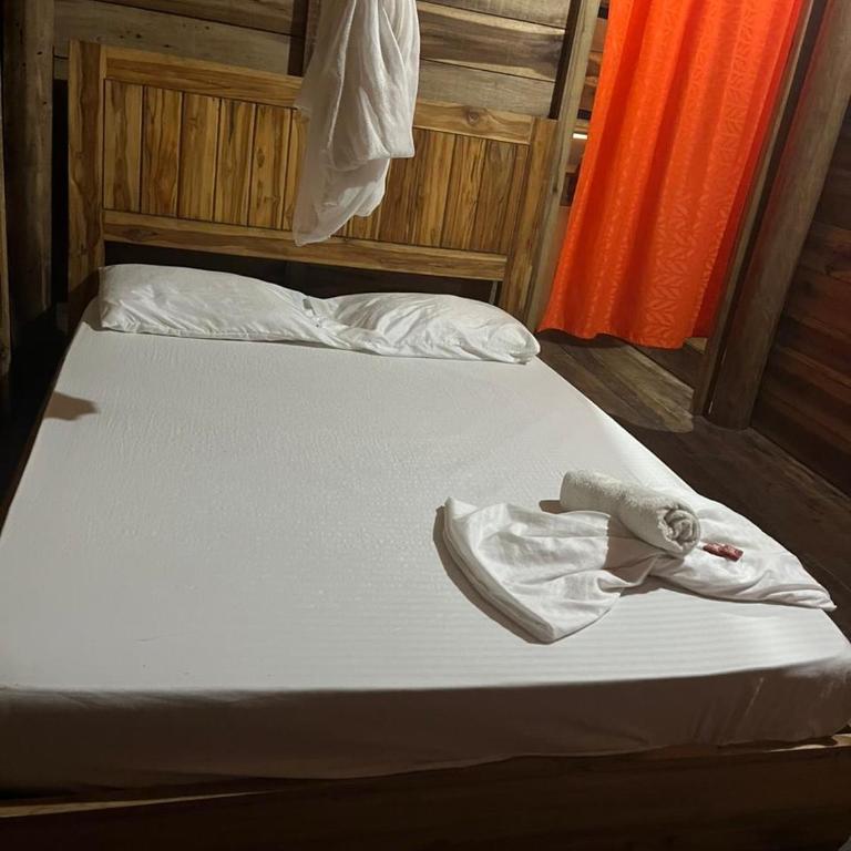 the mompe beach hostal - Habitación Doble con baño privado - 4
