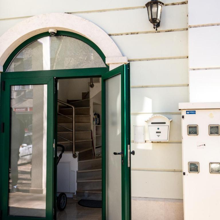 Kula Centar - Two-Bedroom Apartment - 3