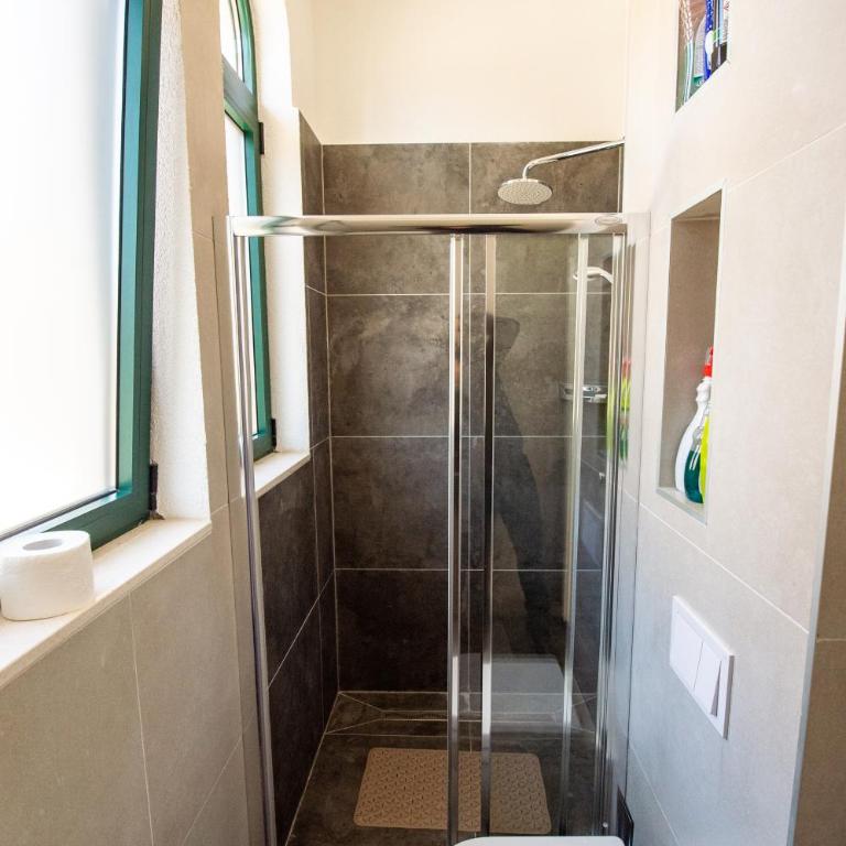 Kula Centar - Two-Bedroom Apartment - 9