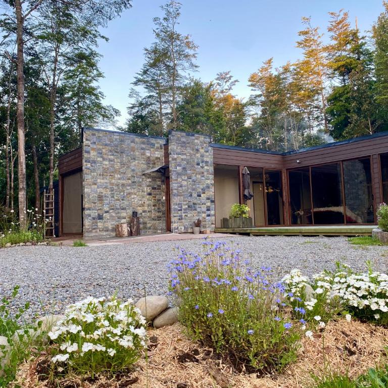 Refugio Los Coigues Casa en bosque con tinaja - Three-Bedroom House - 29