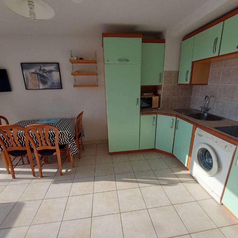 Appartement 2P avec Terrasse Sud, Parking, WIFI et Animaux Acceptés à Marseillan - FR-1-326-797 - Appartement - 5