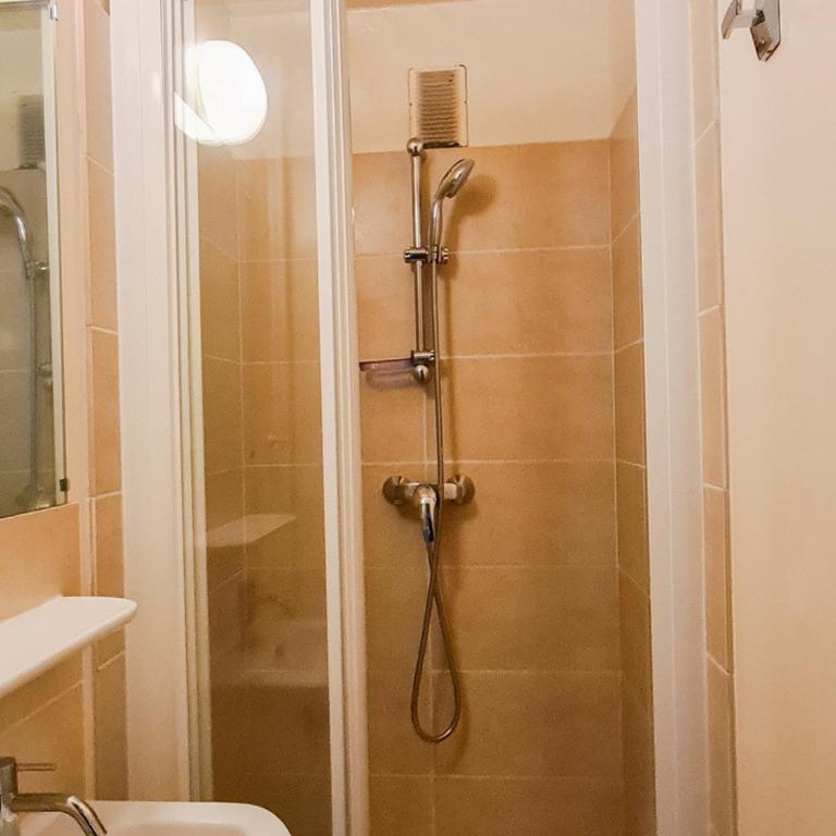 Appartement spacieux, balcon - 8 pers. - FR-1-425-218 - Apartment - 8