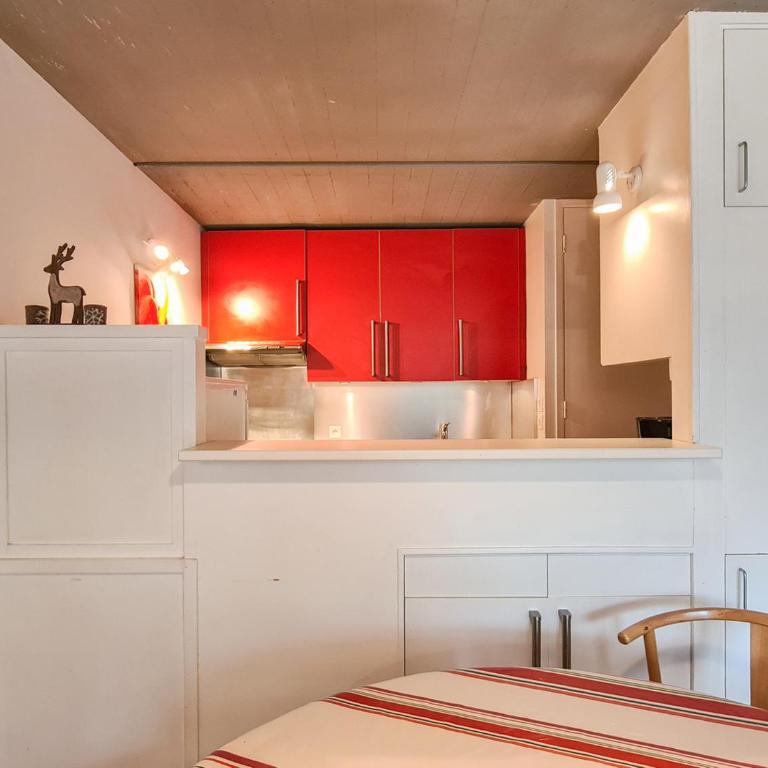 Appartement spacieux, balcon - 8 pers. - FR-1-425-218 - Apartment - 9