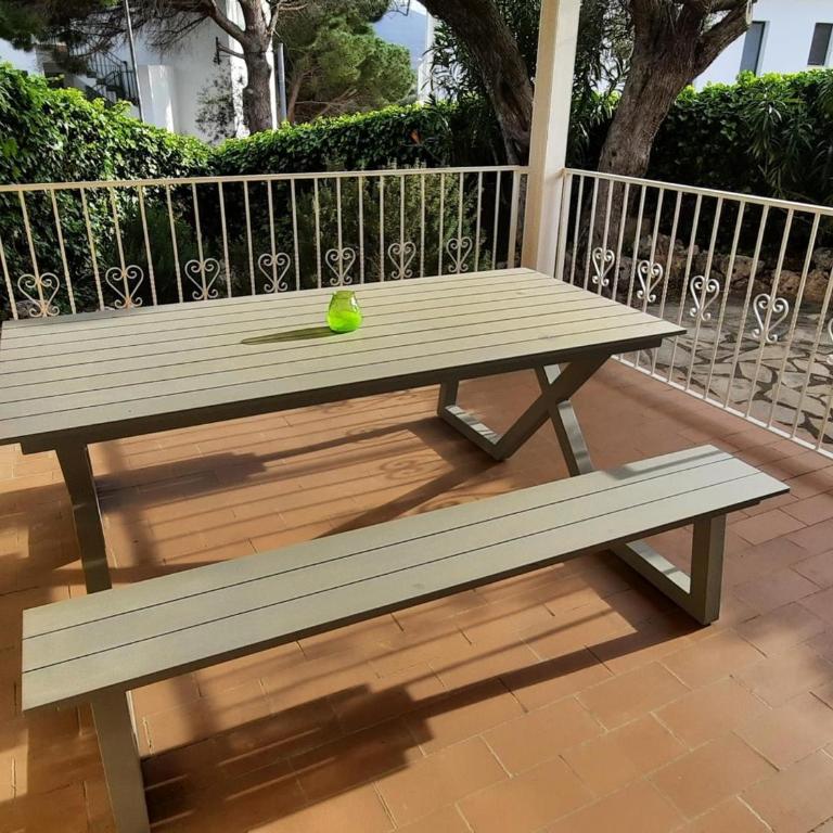 ¡Fantástico apartamento en Sant Genis, Llançà! Ideal para familias, cerca de la playa de Grifeu. - ES-170-45 - Apartamento - 2