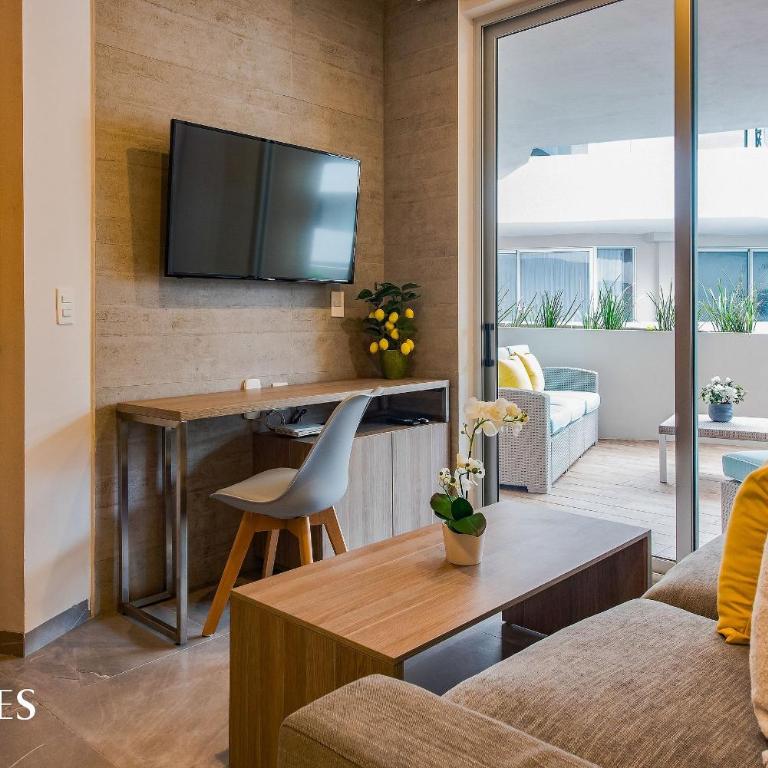 1BR | Near the Beach | Pool View - One-Bedroom Apartment - 7