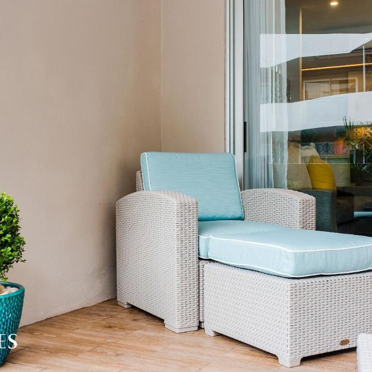 1BR | Near the Beach | Pool View - One-Bedroom Apartment - 16