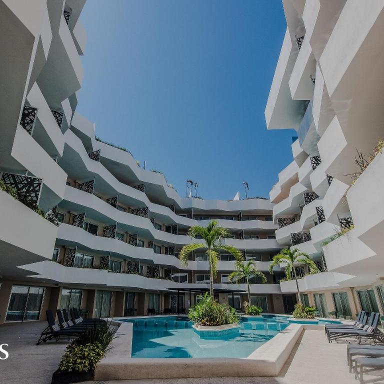 1BR | Near the Beach | Pool View - One-Bedroom Apartment - 20