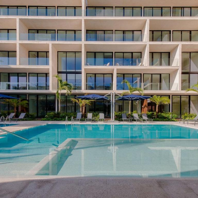 2 Br. | Steps away from the beach | Heated Pool - Two-Bedroom Apartment with Balcony - 7