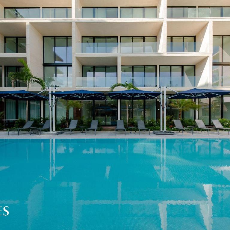 2 Br. | Steps away from the beach | Heated Pool - Two-Bedroom Apartment with Balcony - 14
