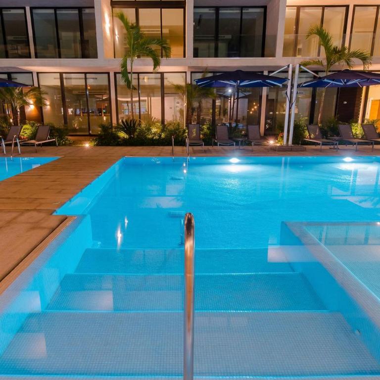 2 Br. | Steps away from the beach | Heated Pool - Two-Bedroom Apartment with Balcony - 17