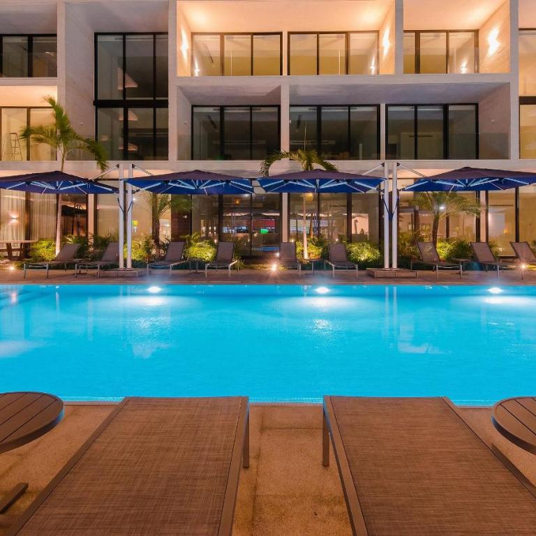 2 Br. | Steps away from the beach | Heated Pool - Two-Bedroom Apartment with Balcony - 22