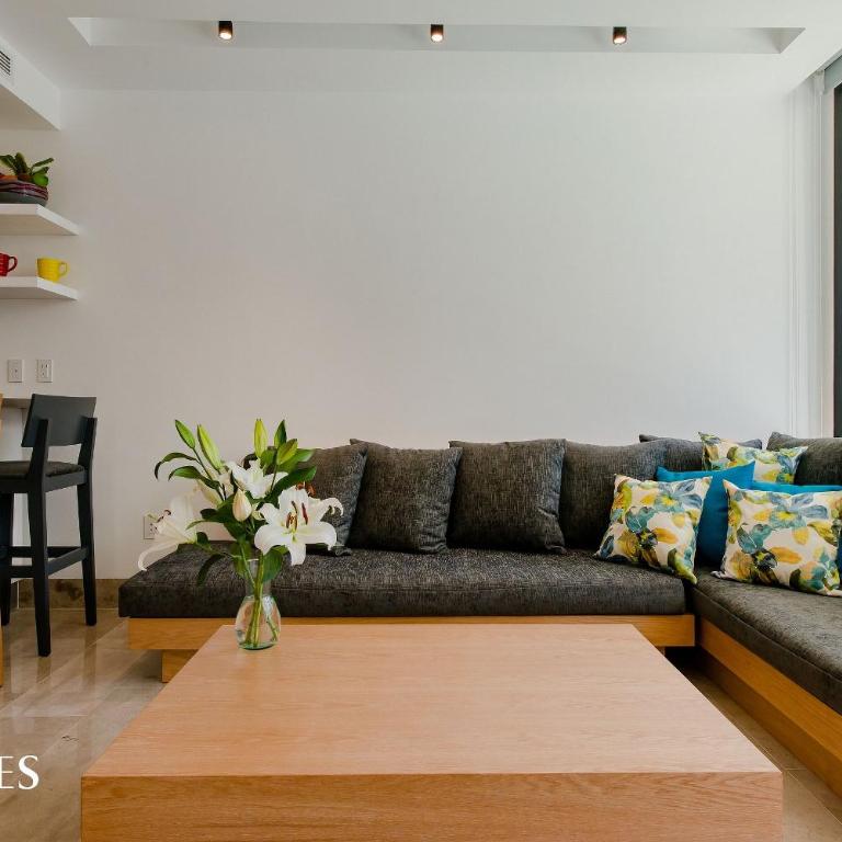 2 Br. | Steps away from the beach | Heated Pool - Two-Bedroom Apartment with Balcony - 36