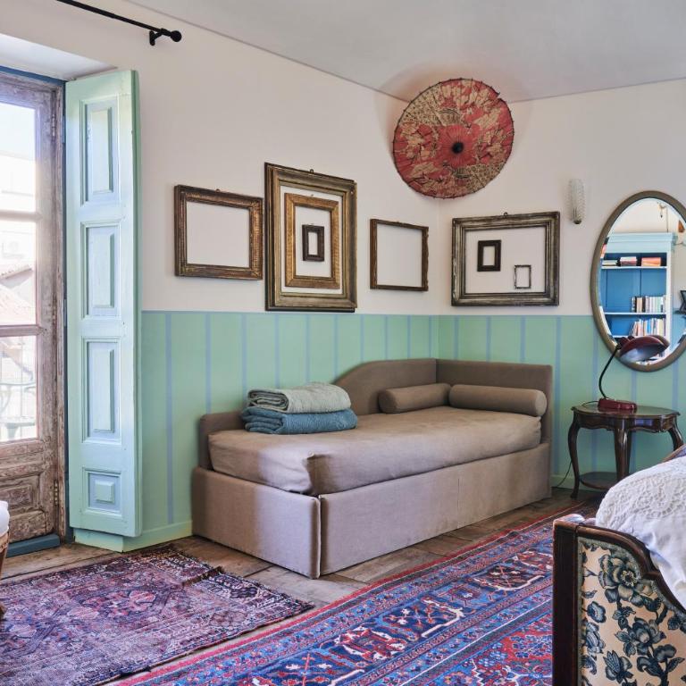 Colazione in Piazza Castello - Apartment with Balcony - 13