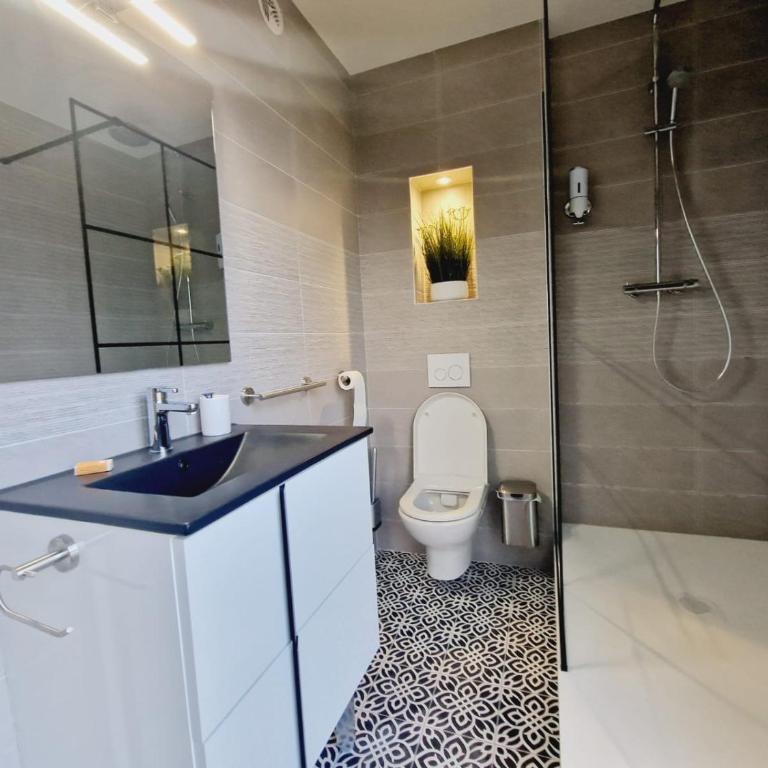 Appartement 3 salles de bains 3 chambres 6 personnes - Appartement 3 Chambres - 69